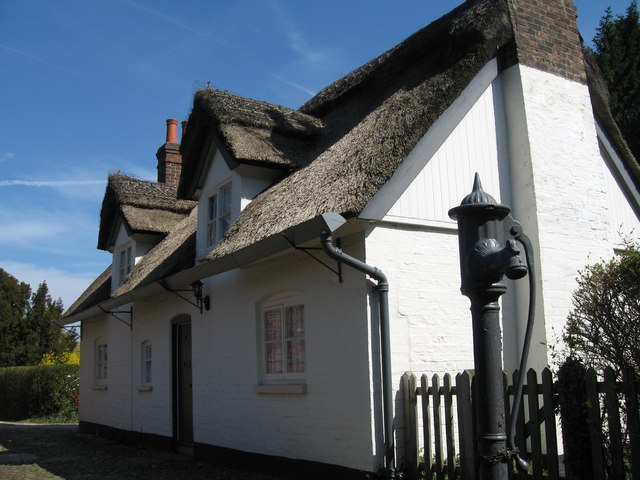 File:Thatched Cottage and Water Pump, Styal - geograph.org.uk - 394181.jpg