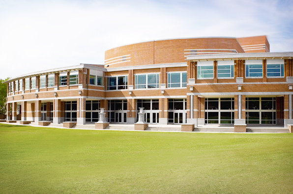 File:UNF Fine Arts Center pic.jpg