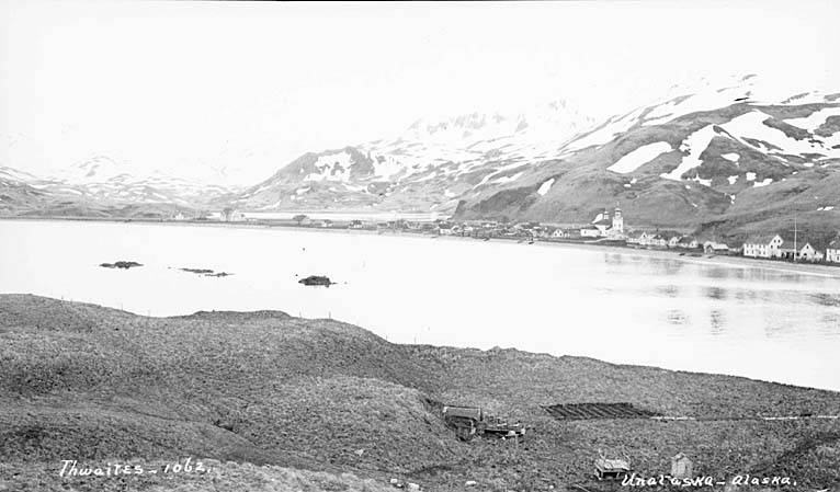 File:Unalaska from across harbor, ca 1912 (THWAITES 199).jpeg