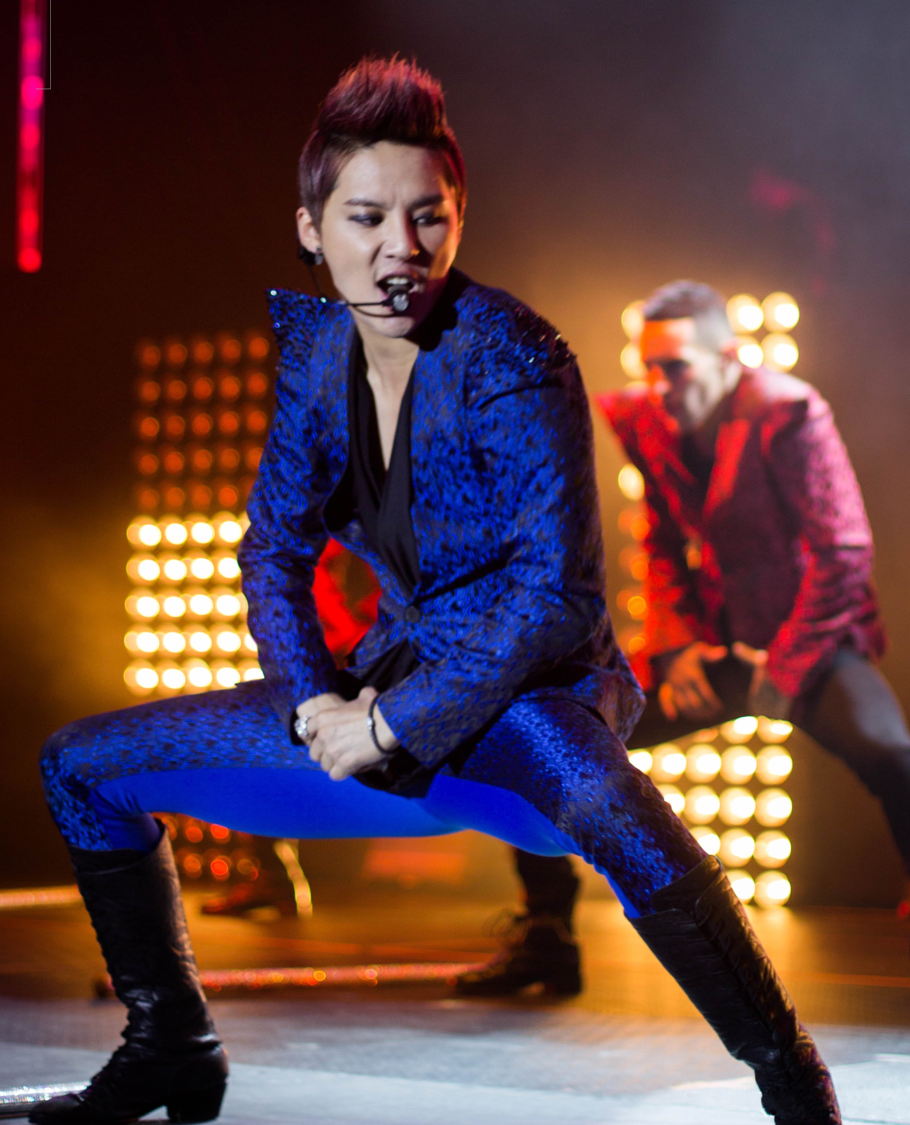 File:Xiah Junsu concert crop.jpg - Wikipedia