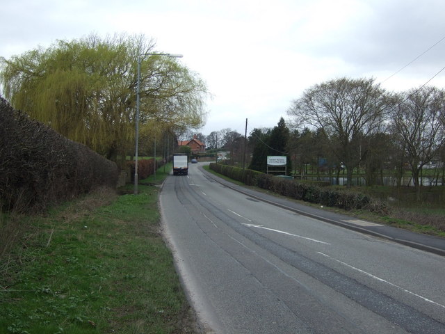 File:A619 heading west - geograph.org.uk - 3893623.jpg