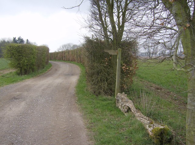 File:Byway junction - geograph.org.uk - 376442.jpg