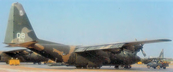 File:C-130b-61-0969-29tas-463taw-tsn-1969.jpg