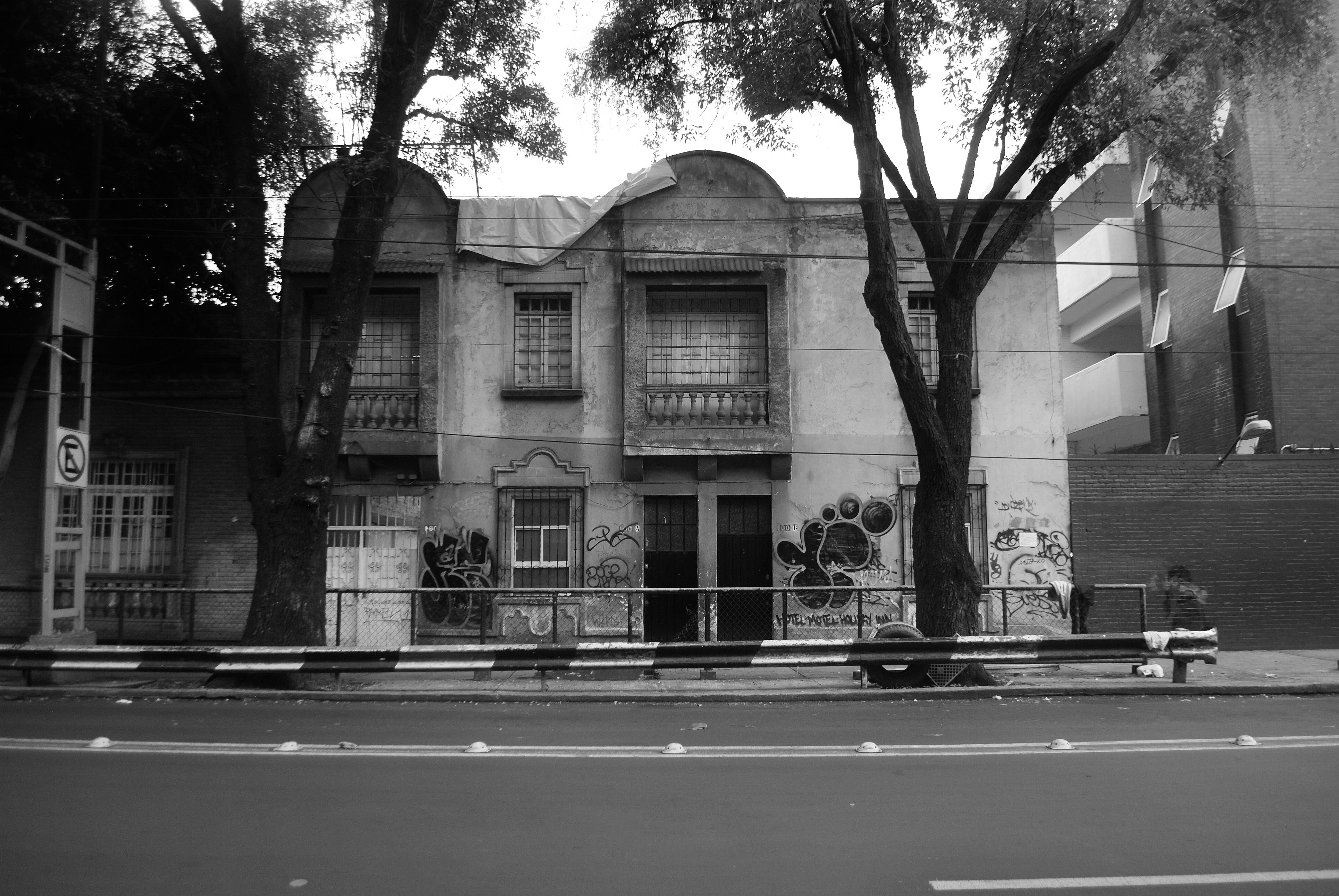 File:Casa en Avenida San Luis Potosí - Colonia  - Wikimedia Commons