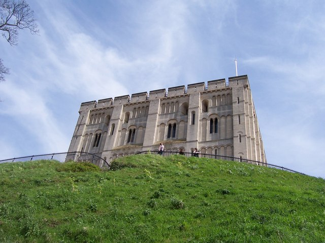 File:Castle Mound - Norwich - geograph.org.uk - 780624.jpg
