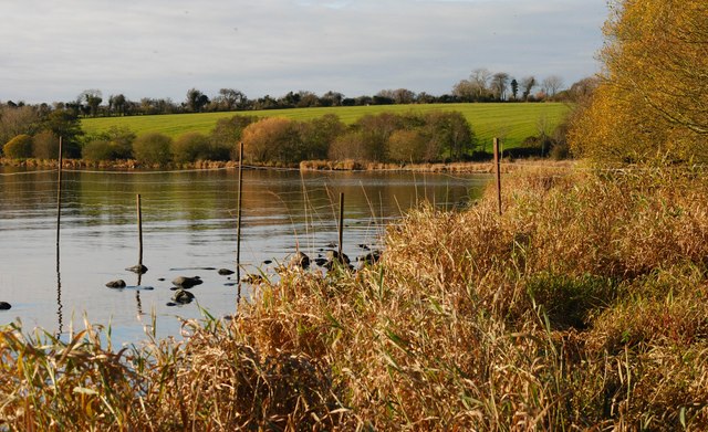 File:Farr's Bay, Lough Neagh (1) - geograph.org.uk - 618383.jpg