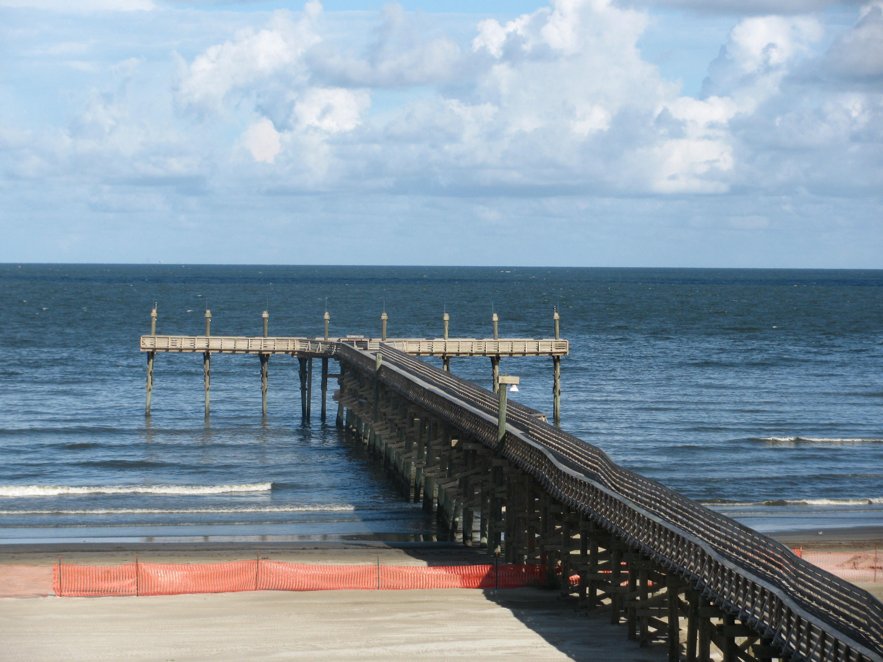 Fishing at Gulf State Park Pier