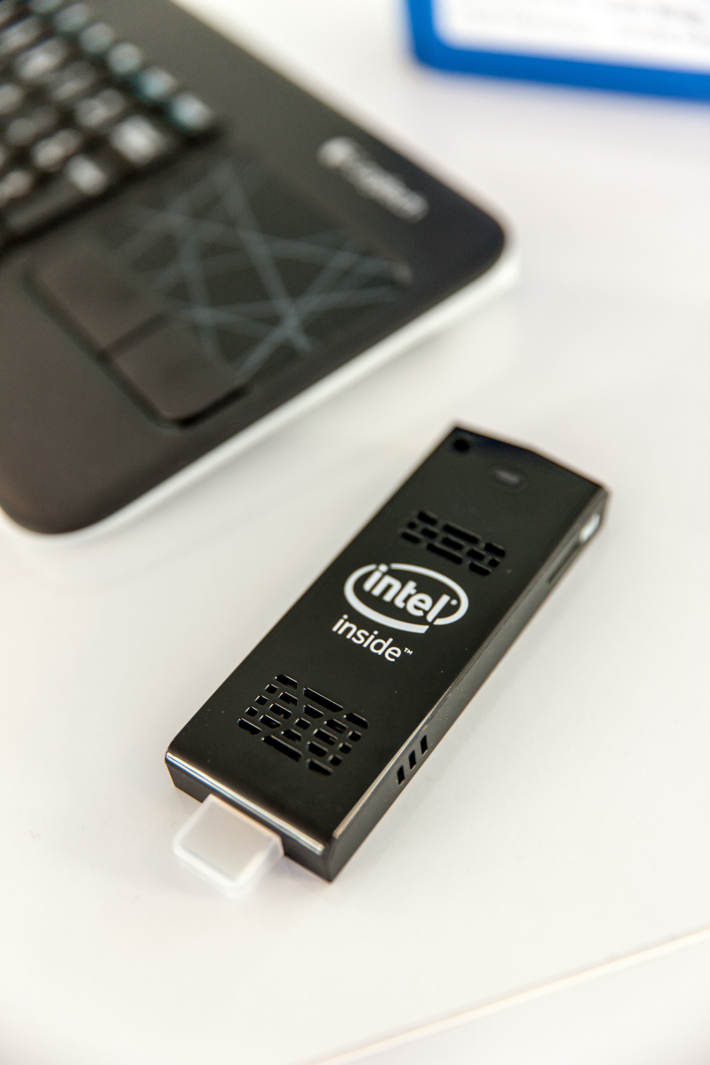 Intel Compute Stick - Wikipedia