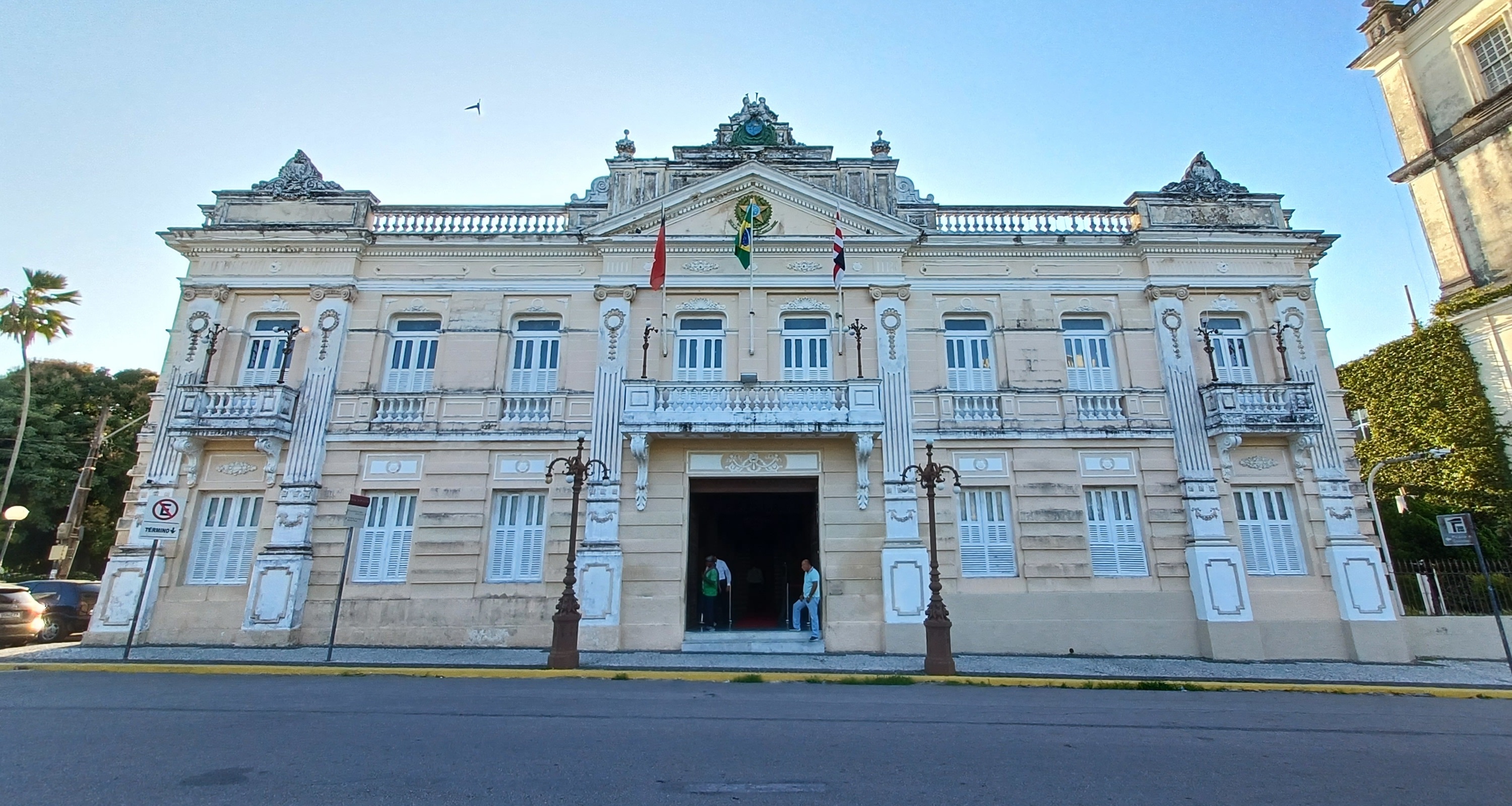 Avenue Epitacio Pessoa. Monument To Joao Pessoa a Allianca Liberal