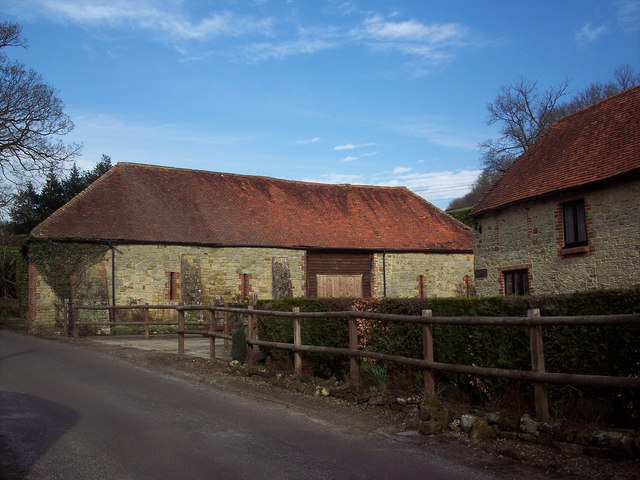 File:Robins Farm Cottage - geograph.org.uk - 351678.jpg