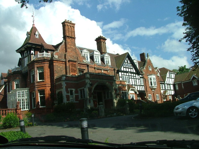 File:Roxley Court. - geograph.org.uk - 31298.jpg