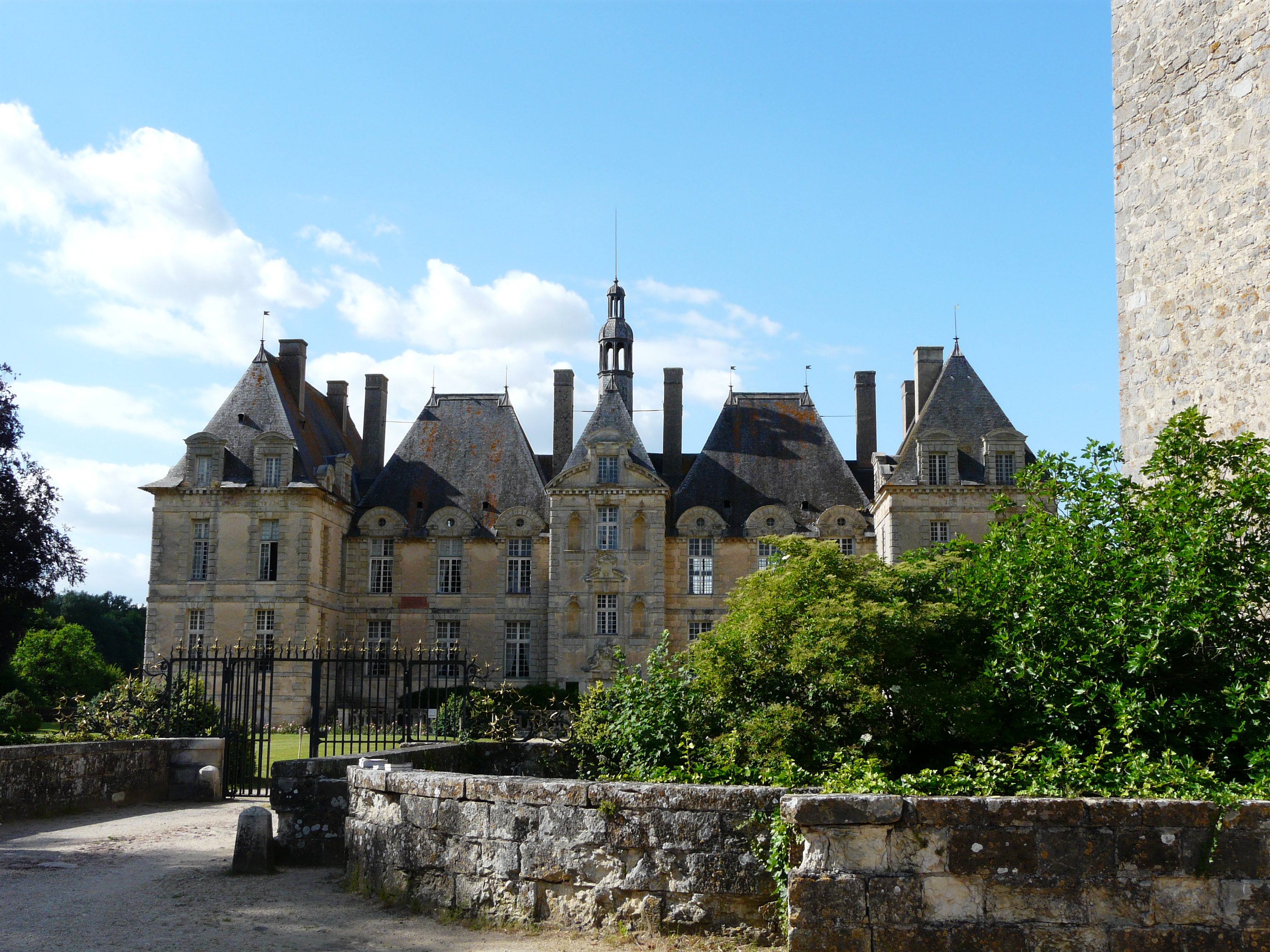 Saint-loup-lamairé