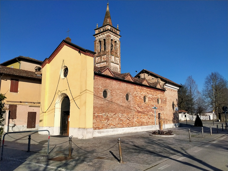 File:Crema - chiesa di Santa Maria di Porta Ripalta - portale.jpg -  Wikipedia