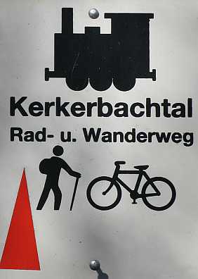 File:Schild RuG Kerkerbachtal.jpg