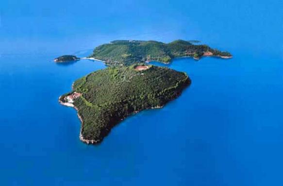 Остров скорпиос греция квартира в англии купить недорого
