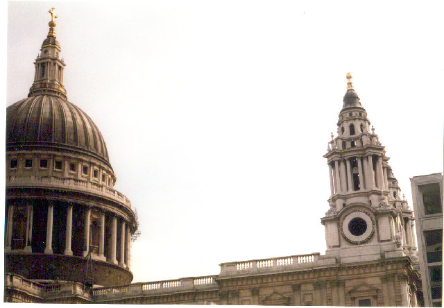 File:St. Paul's, London. - geograph.org.uk - 37317.jpg