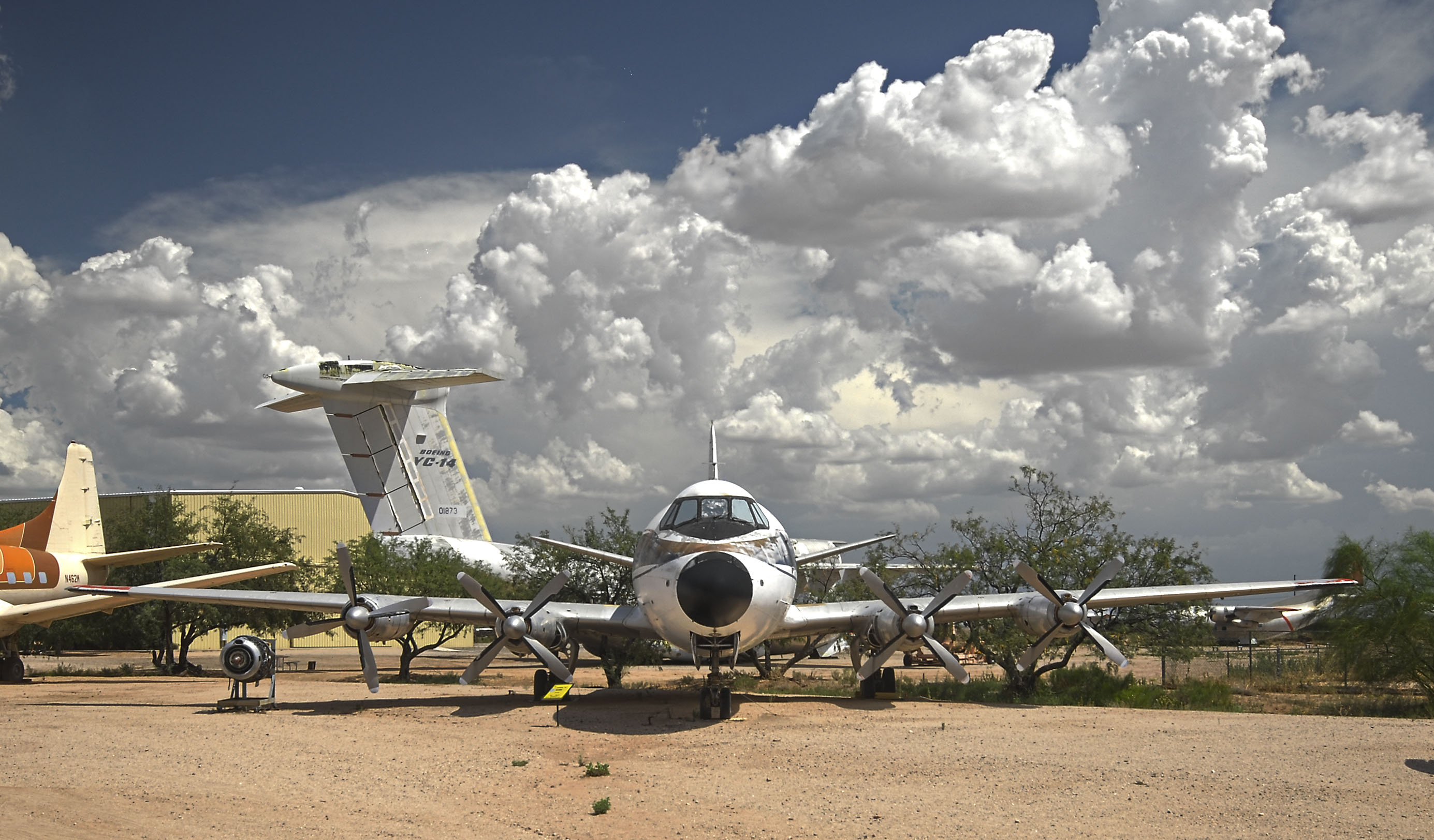 Pima Air & Space Museum, Тусон, Аризона. Самолеты 14 апреля