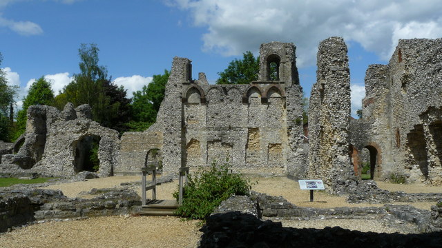 File:Wolvesey Castle - East Hall - geograph.org.uk - 1316527.jpg