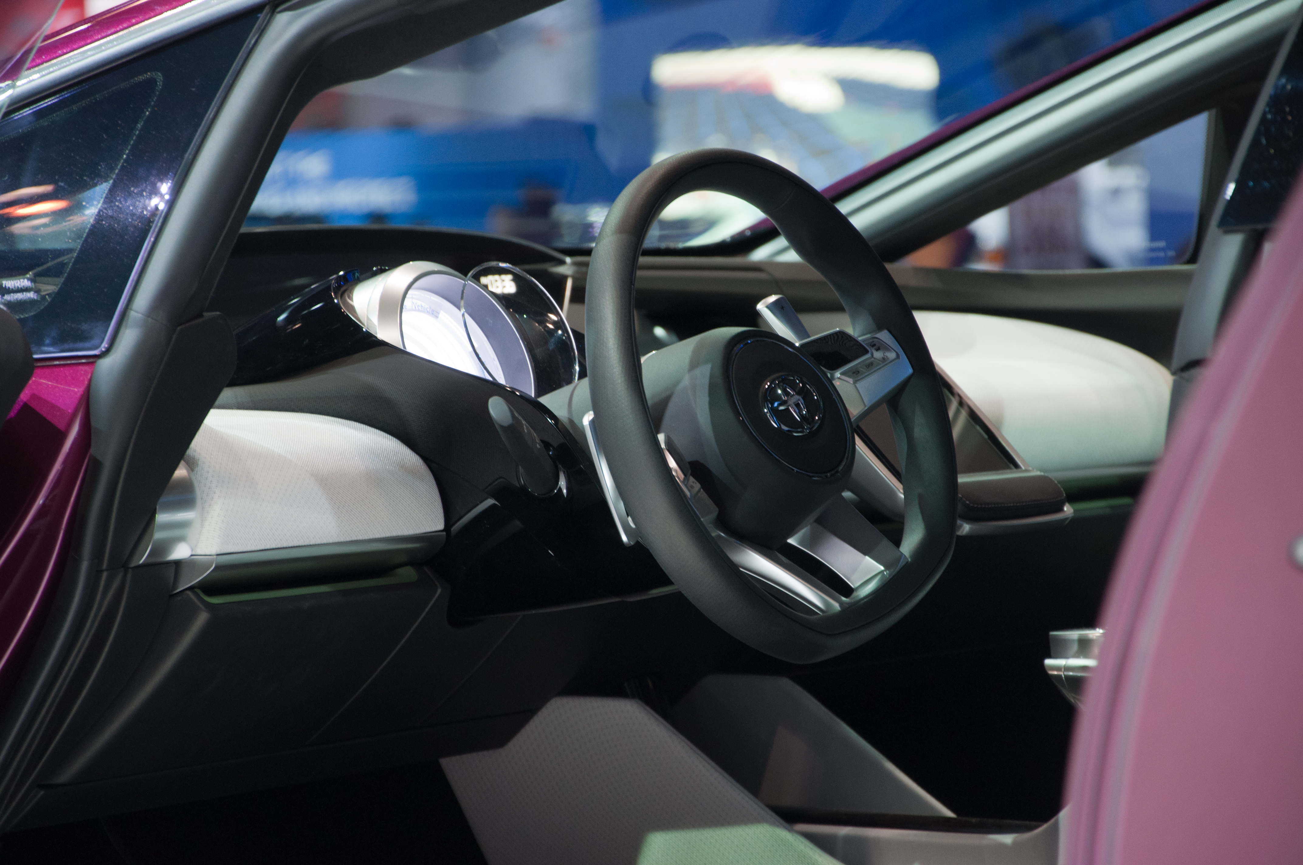 Peugeot Instinct Concept Interior