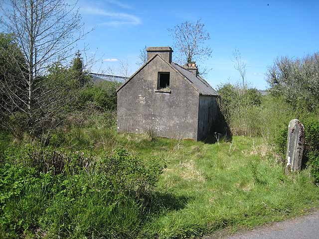 File:Abandoned house, Liscuillew Lower - geograph.org.uk - 1589048.jpg