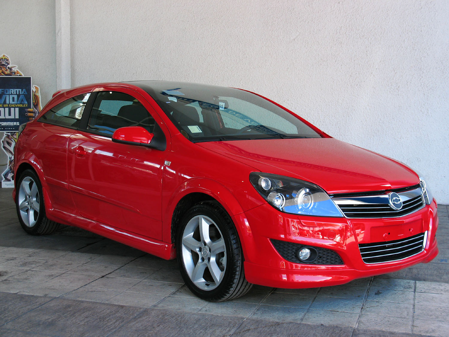 File:Chevrolet Astra GTC Turbo 2009 (16106274334).jpg - Wikimedia