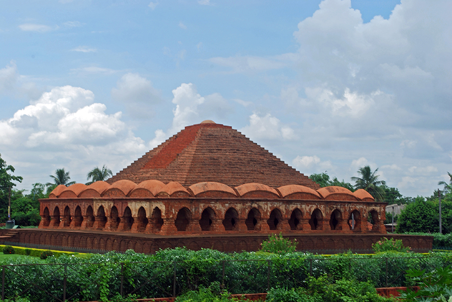 Bishnupur Ras Mancha.jpg