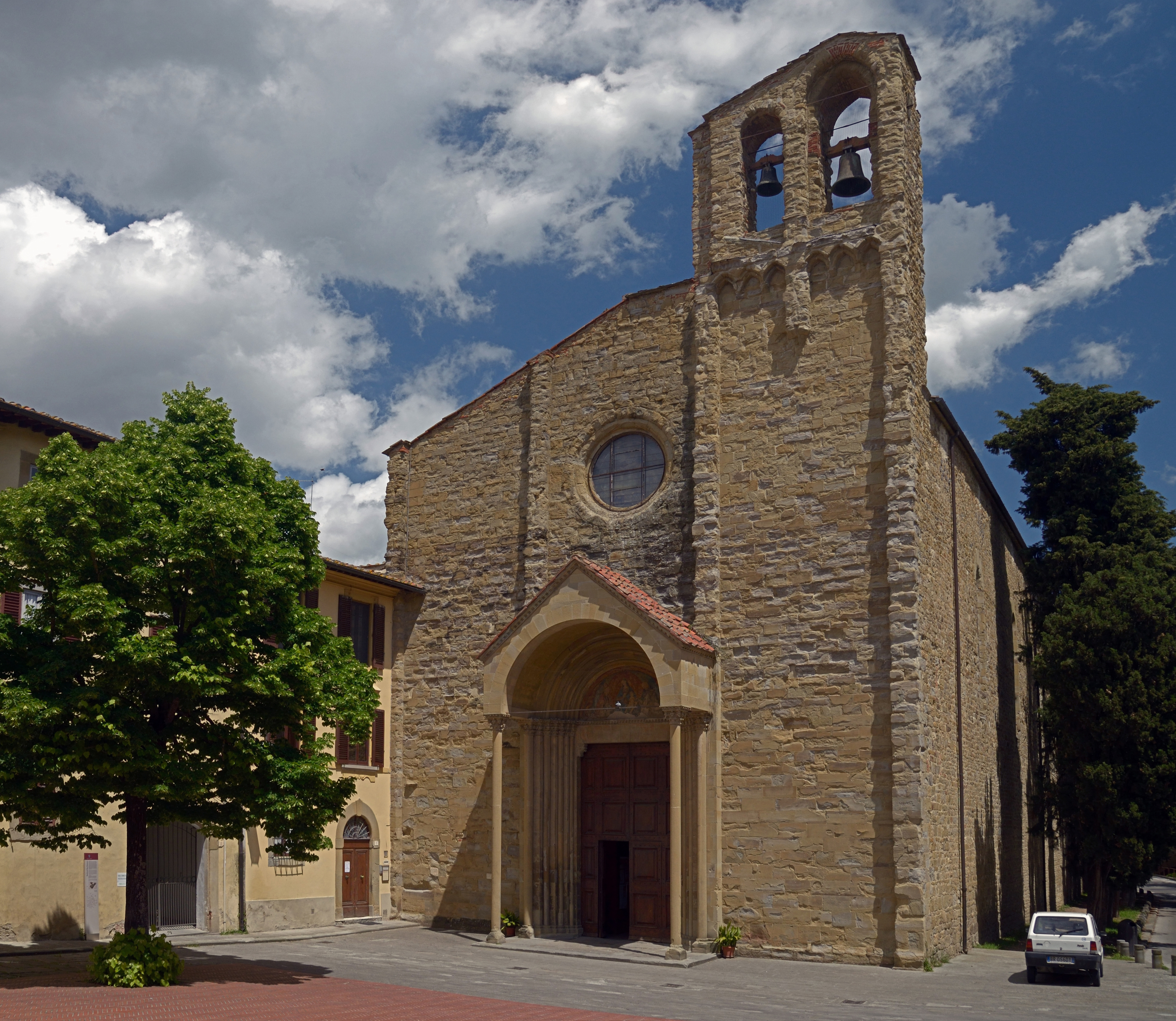 Church of San Domenico in Arezzo Italy.jpg