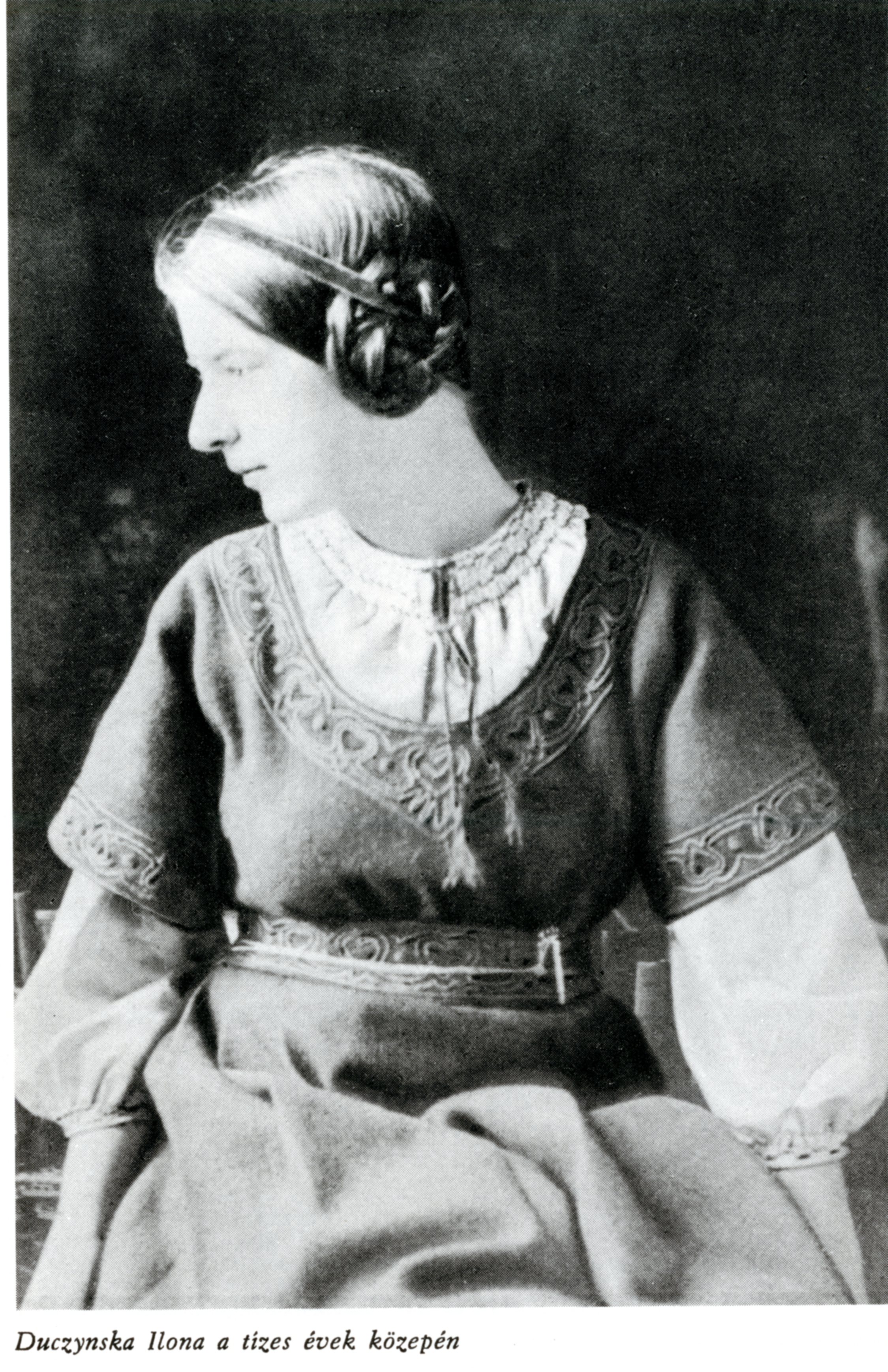 Duczyńska, c. 1920