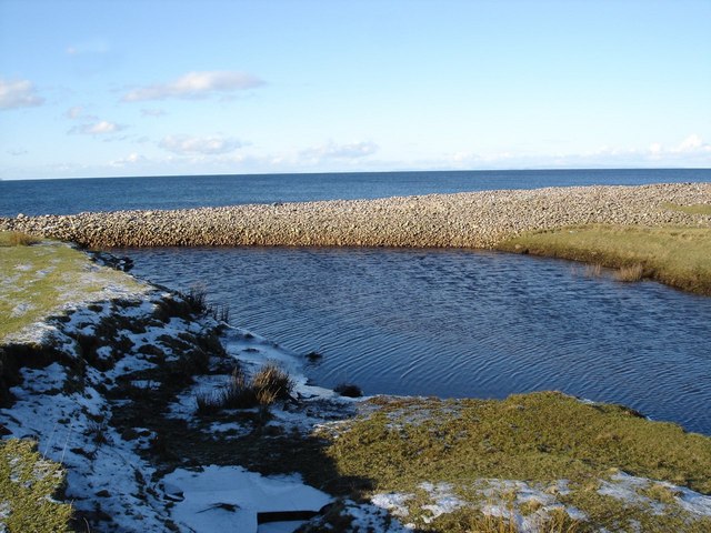 File:Erradale River at Port Erradale - geograph.org.uk - 333797.jpg