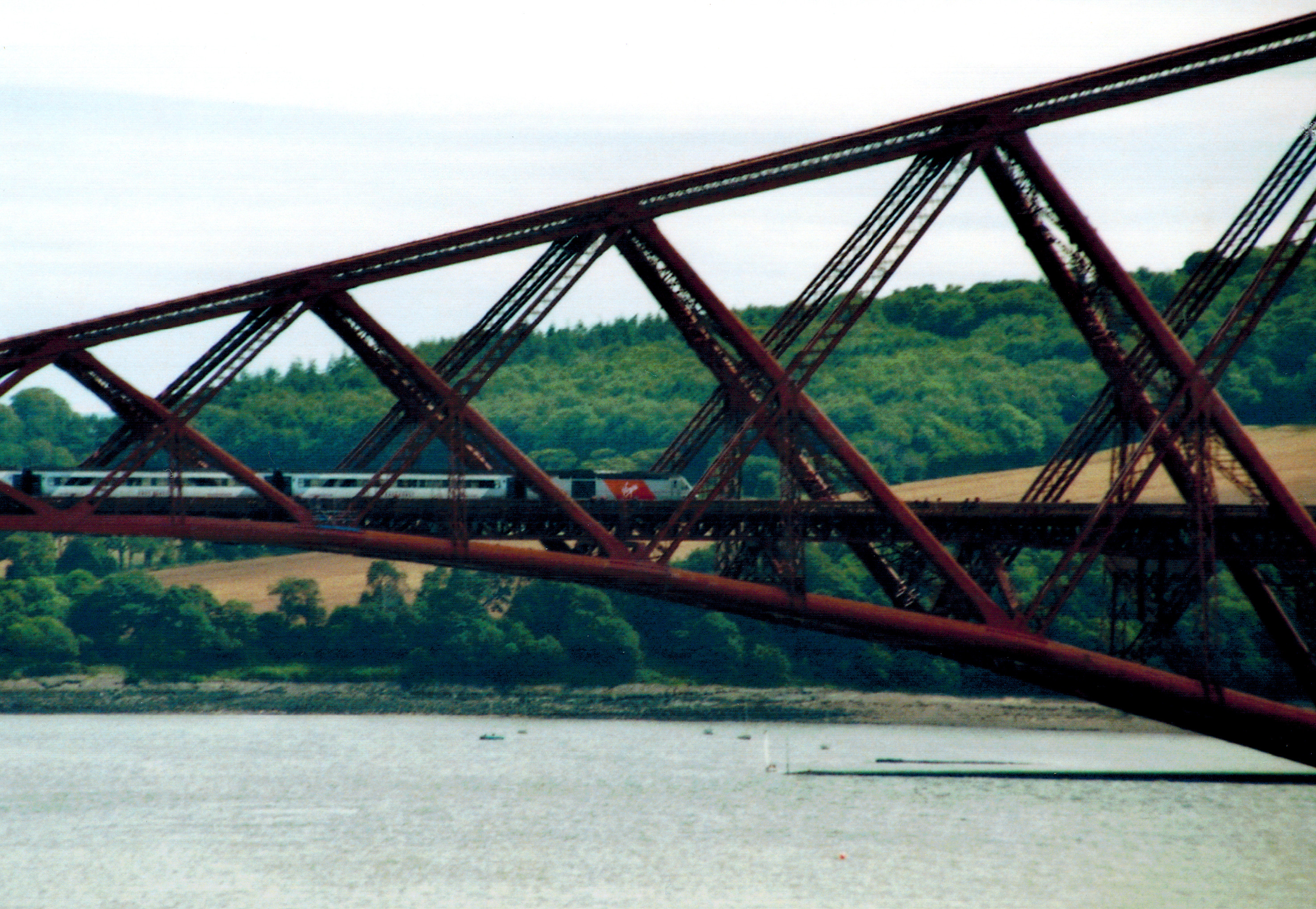 Мосты 2015. Мост 2015. Великобритания 1 фунт, 2004 мост Форт-бридж.