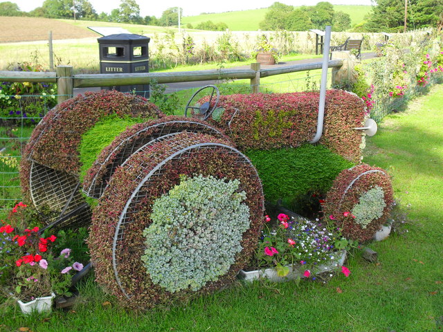 Floral Tribute to Harry Ferguson, Growell - geograph.org.uk - 1482899