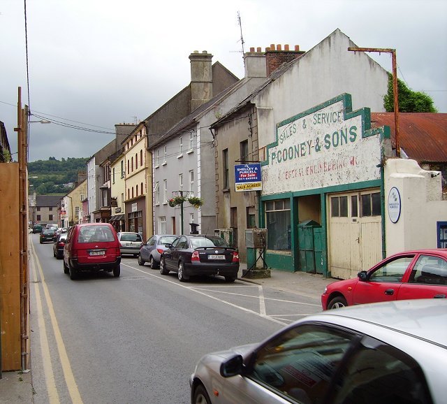 File:Garage for sale, Carrick on Suir - geograph.org.uk - 221568.jpg