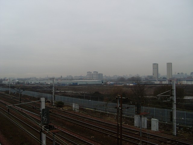 File:Glasgow City Skyline - geograph.org.uk - 1167933.jpg