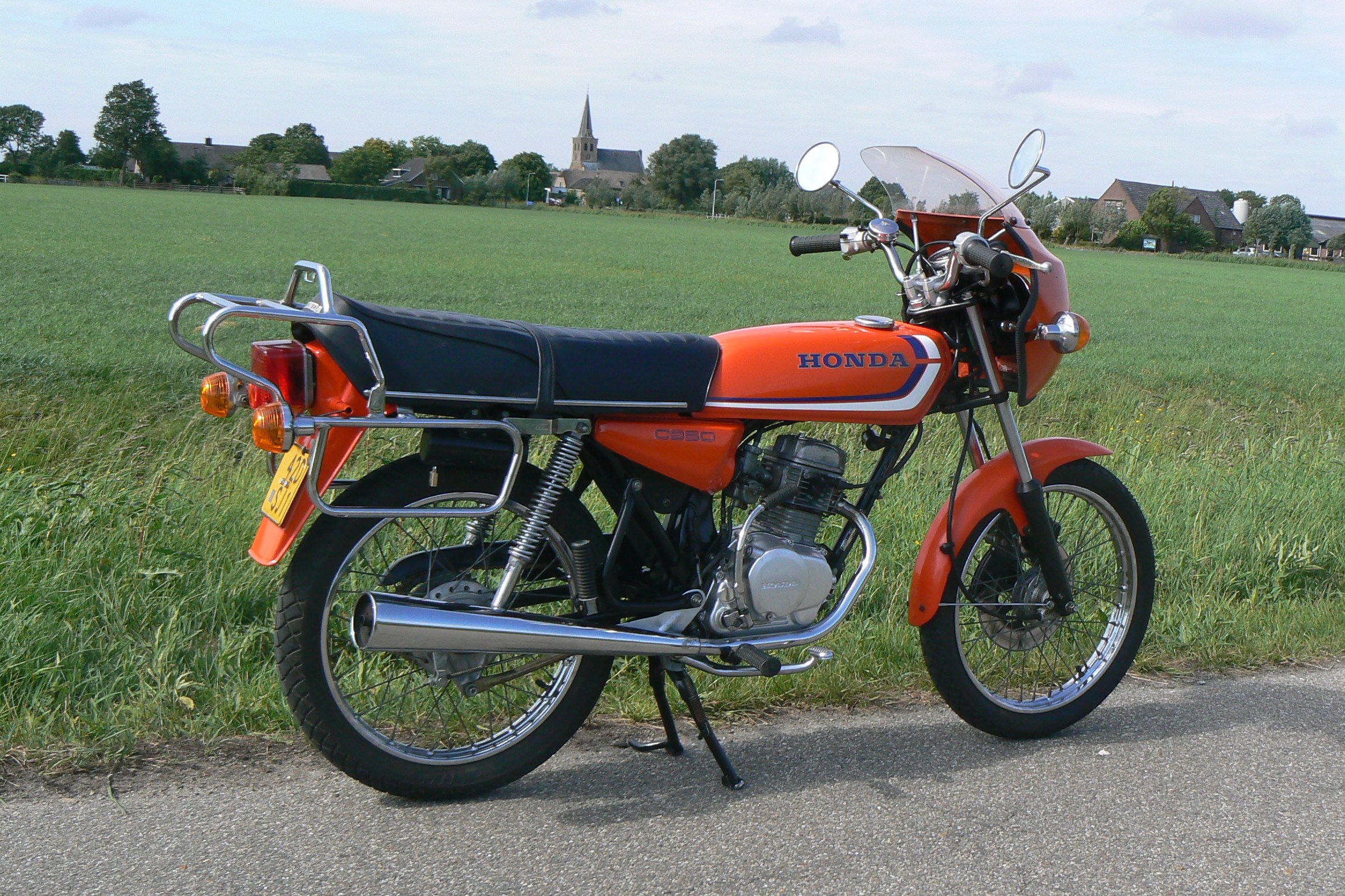 File:Honda CB 125 Italia 2.jpg - Wikimedia Commons