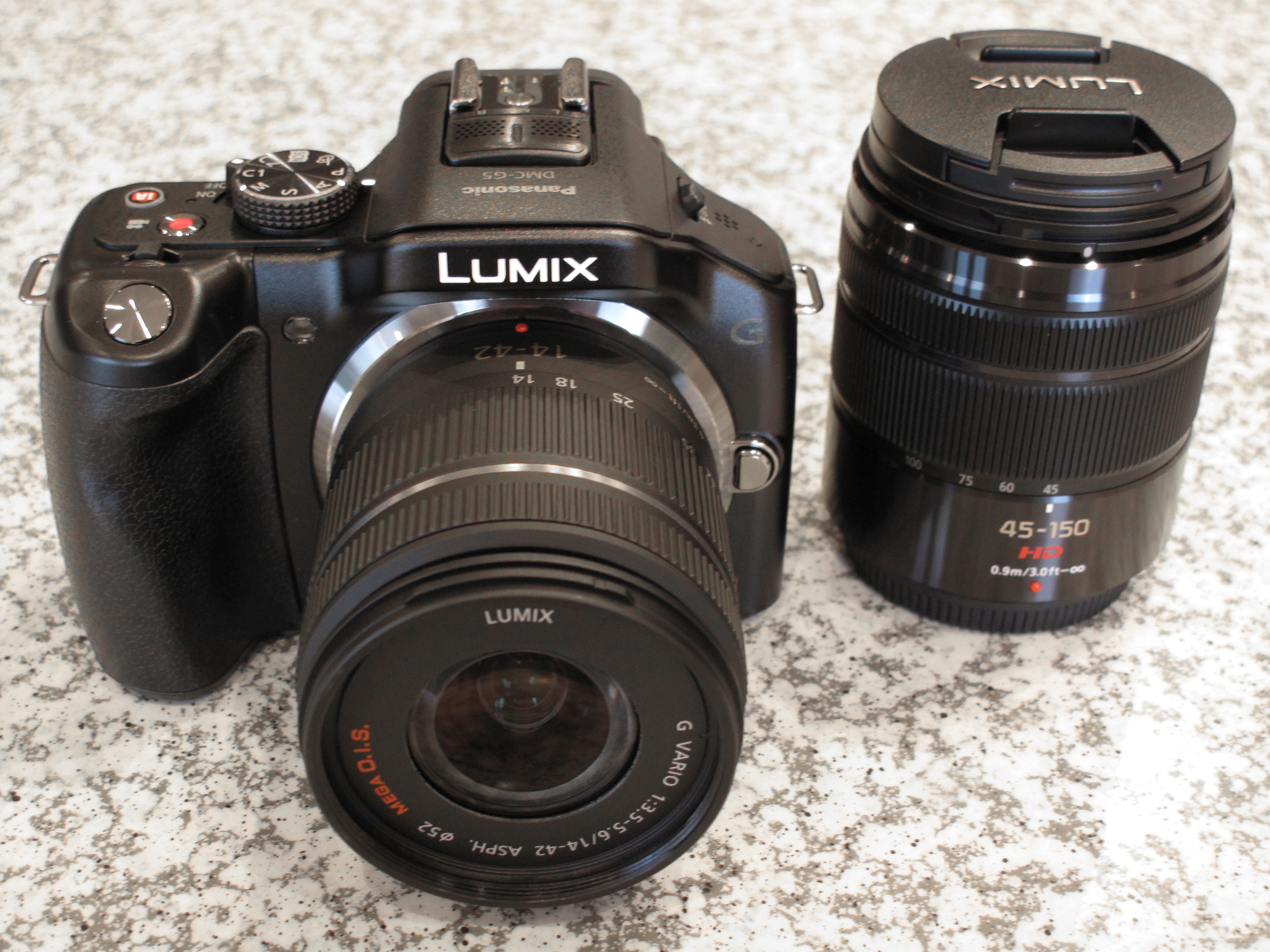 Lumix G5 and lenses by Hiroshi UZU