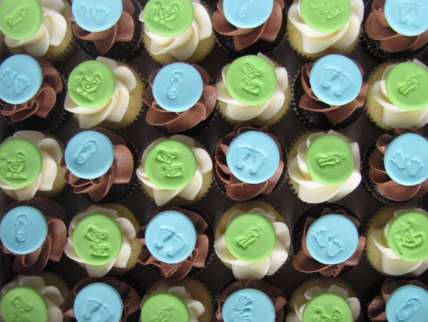 File:Lime and Blue Baby Shower Mini Cupcakes (3423502123).jpg