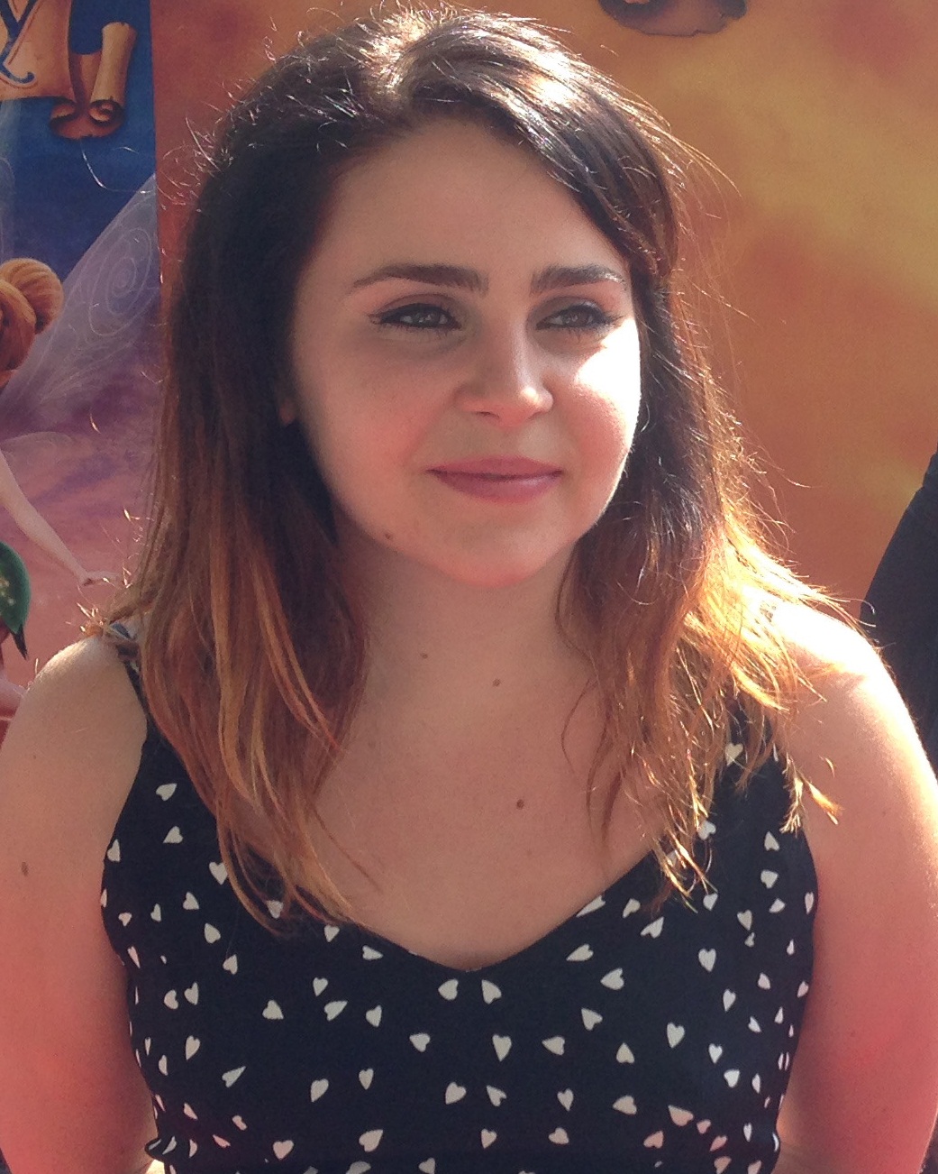 Mae Whitman - Wikipedia