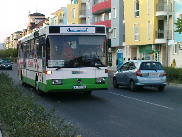 File:Merc O 405N in Varna.JPG