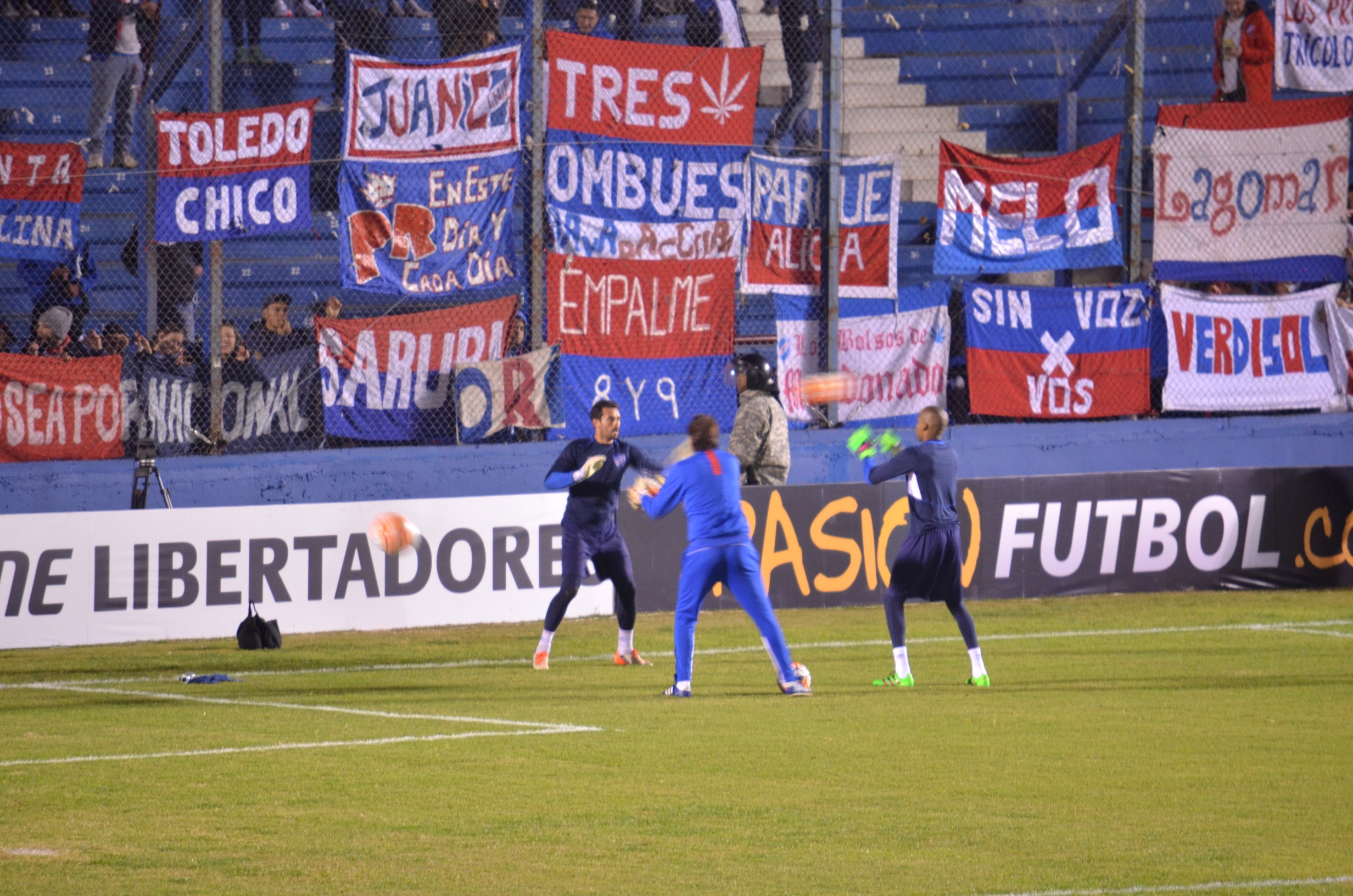 File Nacional Vs Boca Juniors Libertadores 16 052 Jpg Wikimedia Commons