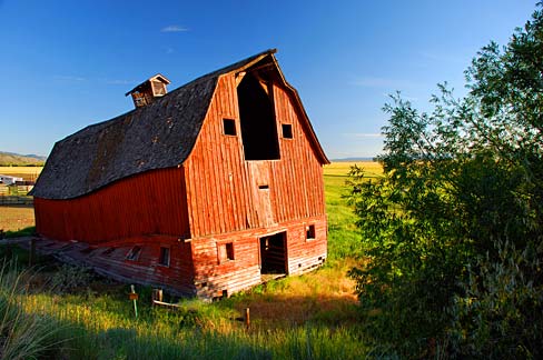 File:Old Barn (Lake County, Oregon scenic images) (lakDA0131a).jpg