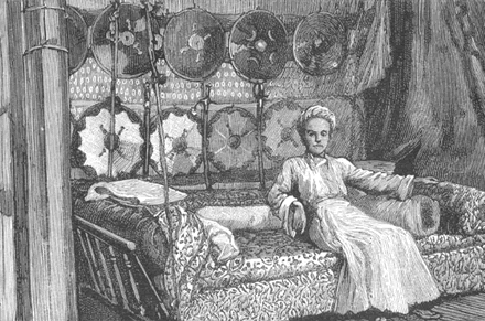 File:Part of the reception-room of the High Priest, showing the bed and shields used by the fencers, 1885 - The Graphic 1886.gif