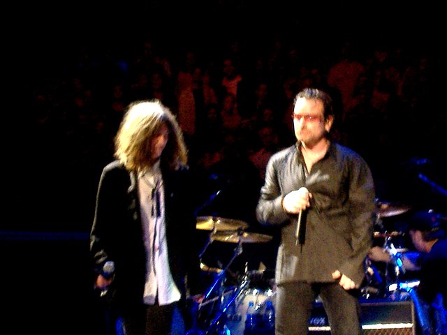 File:Patti Smith and Bono at the Madison Square Garden.jpg