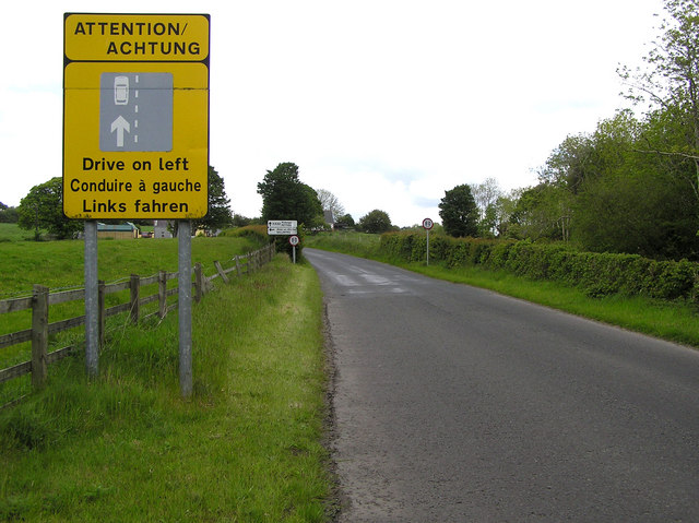 File:Road at Mulangoad - geograph.org.uk - 449680.jpg