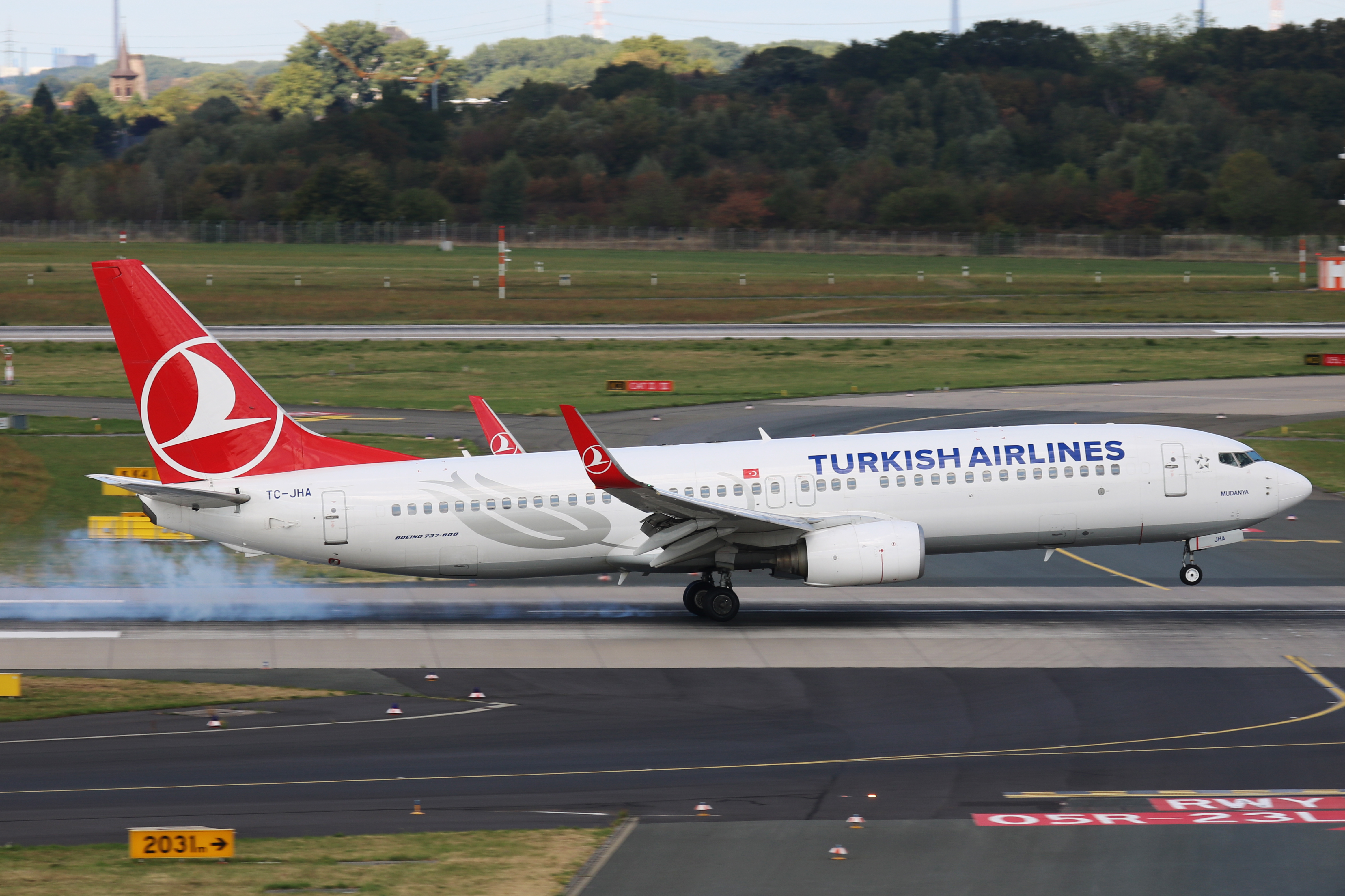 Turkish airlines полеты. Boeing 737-800 Turkish Airlines. Boeing 737 Turkish Airlines. Боинг 737-800 Норд Винд. Боинг 737 турецкие авиалинии.