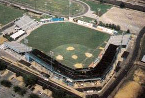 <span class="mw-page-title-main">Tim McCarver Stadium</span> Sports stadium in Memphis, Tennessee