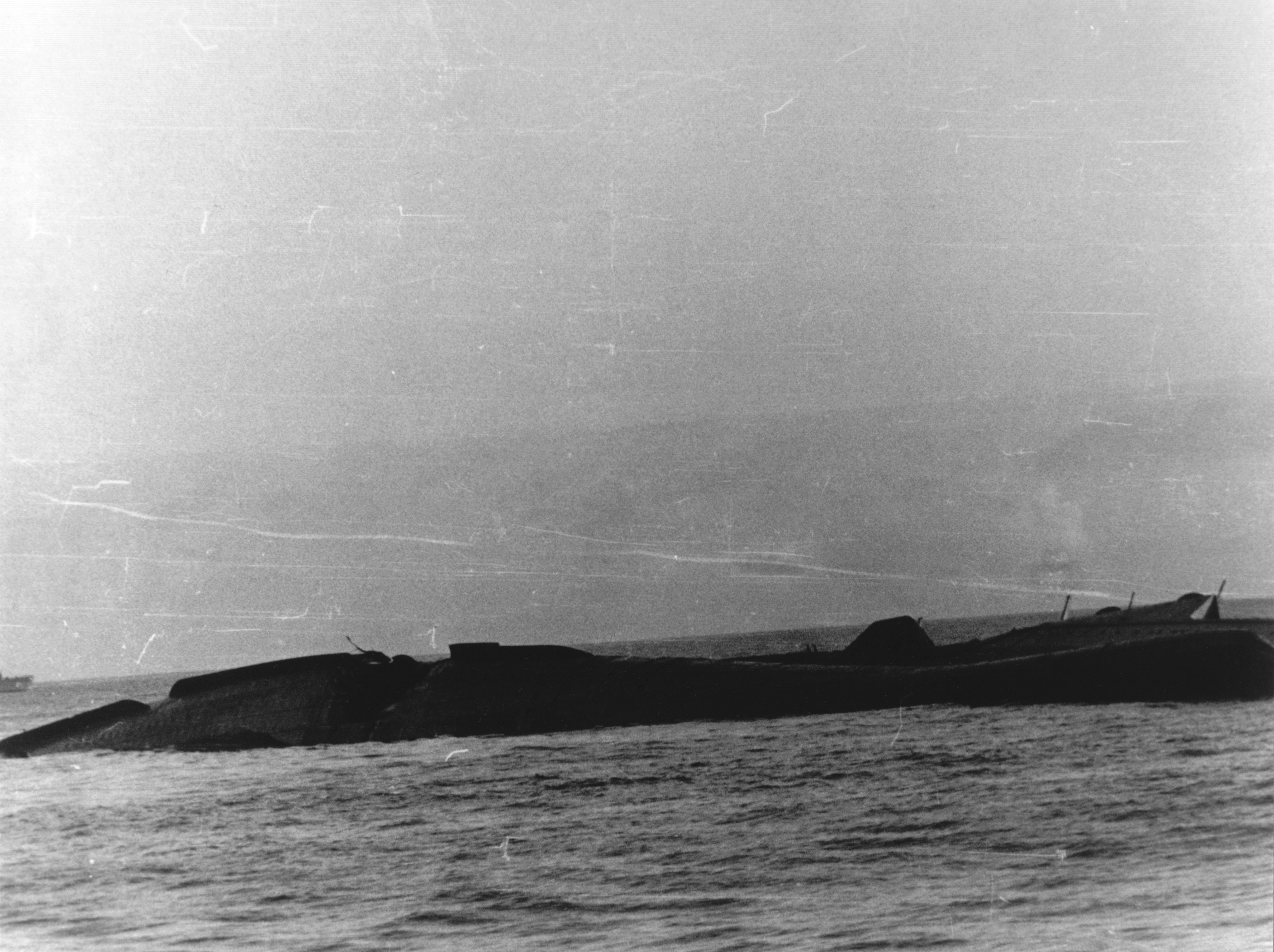 File Uss Yorktown Cv 5 Sinking 7 June 1942 Jpg