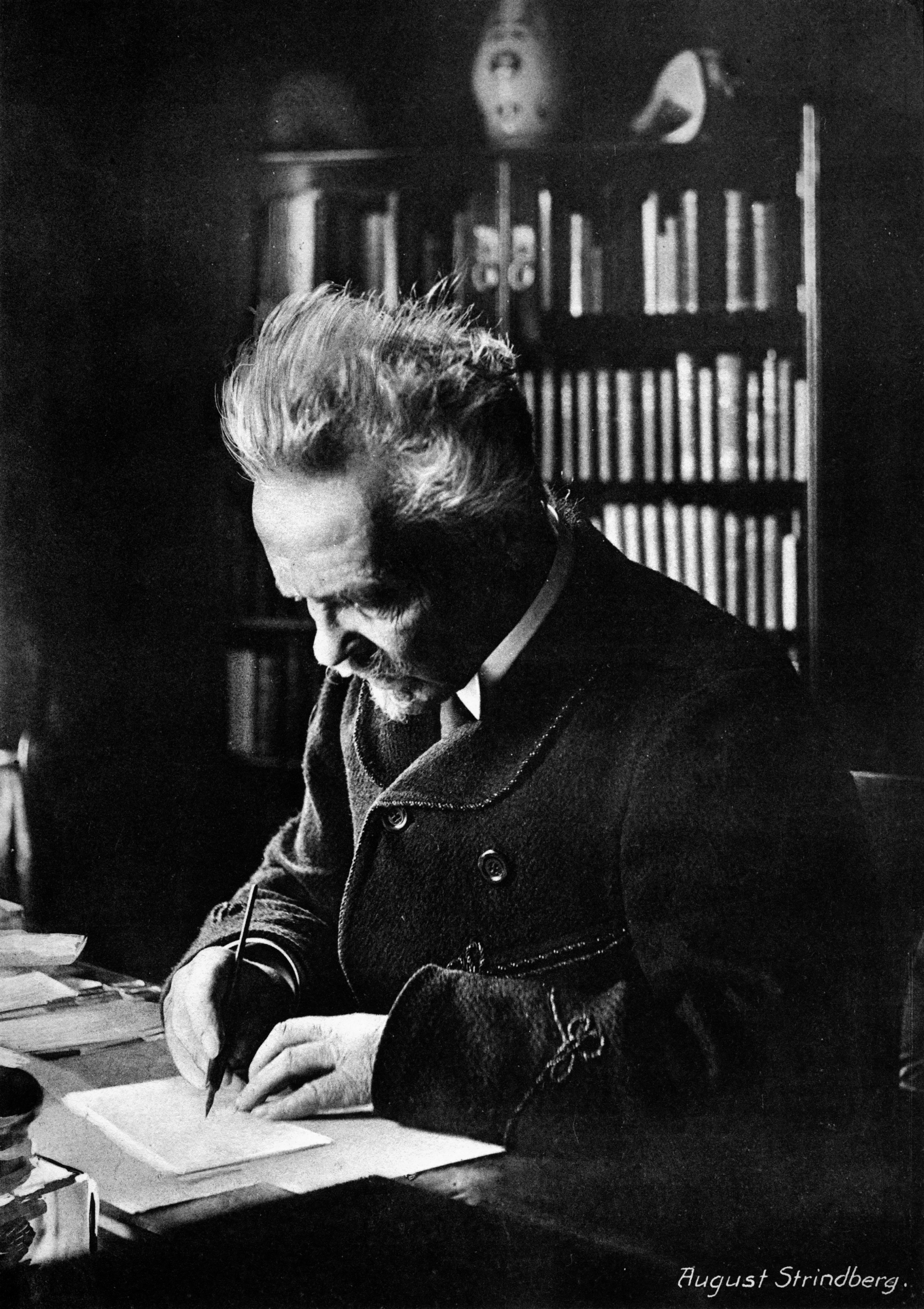 August Strindberg - Wikipidiya