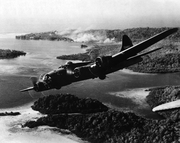 File:B-17 bombing japanese positions on Gizo Island, Solomon Islands.jpg