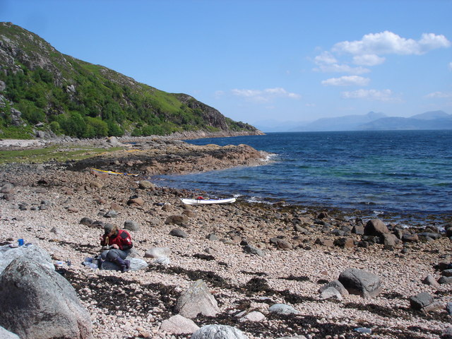 File:Camas Chrònaig - geograph.org.uk - 1195918.jpg