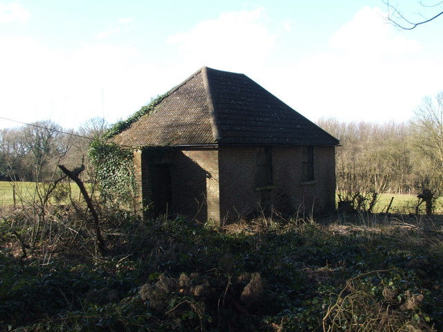 File:Disused Methodist Chapel Hastingleigh - geograph.org.uk - 158840.jpg